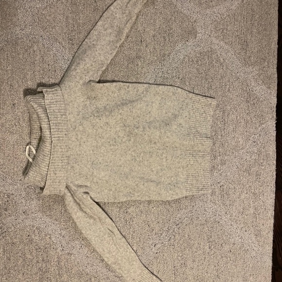 Aritzia Off-the-Shoulder Knit Swearer - Picture 2 of 3